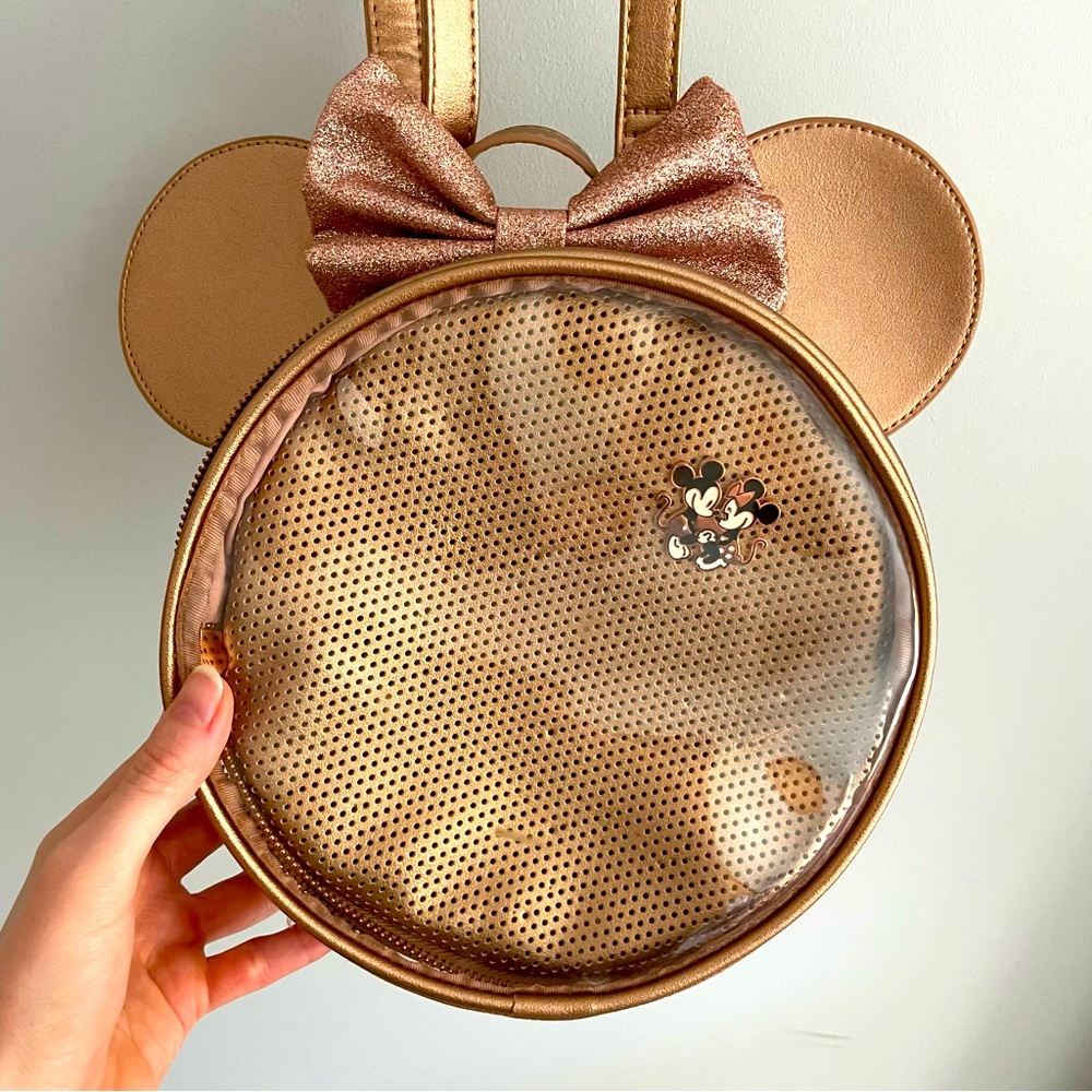 Disney Loungefly Minnie Mouse Rose Gold Pin Collector Bag